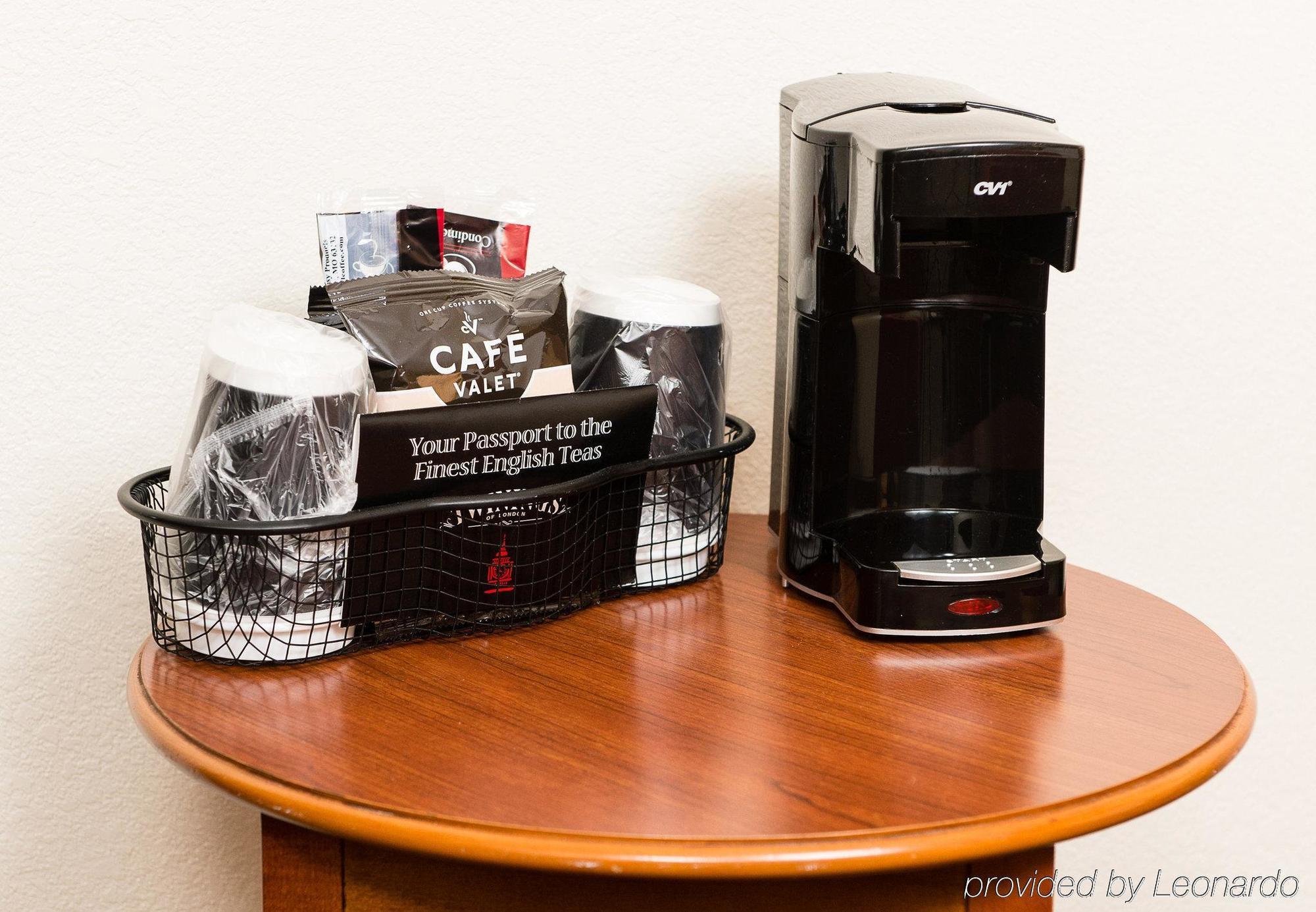 Doubletree By Hilton Wilmington, Nc Hotell Exteriör bild